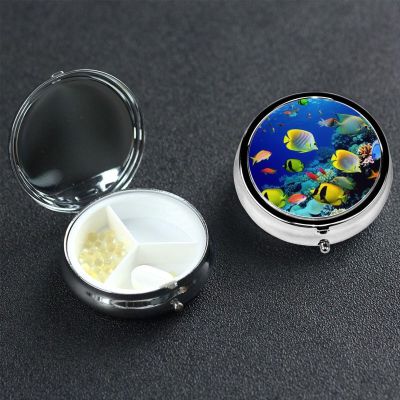Tropical Ocean Sea Fish Pill Box 3 Compartment Round Portable Pill Case for Pocket or Purse Pill Holder Weekly Pill Organizer Decorative Metal Medicine Vitamin Organizer Travel Gift