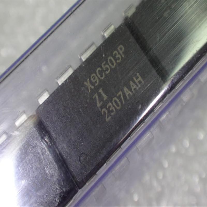 10pcs X9C503P X9C503PIZ DIP-8