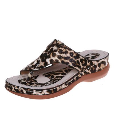 Yytcsjz Valgus Bunion Foot Corrector, Orthopedic Comfortable Arch Support Platform Sandals for Women Wedge, Big Toe Foot Correction Flip Flops Womens, Casual Walking Wedges(Leopard Print,7)