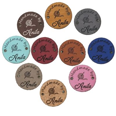 10-100pcs Custom Name Buttons & Tags 1.25'' Round for Crafts Etiquetas Personalizadas, Leather Tags for Crochet Items Gift for Mother Grandma Knitting Crocheting Lovers