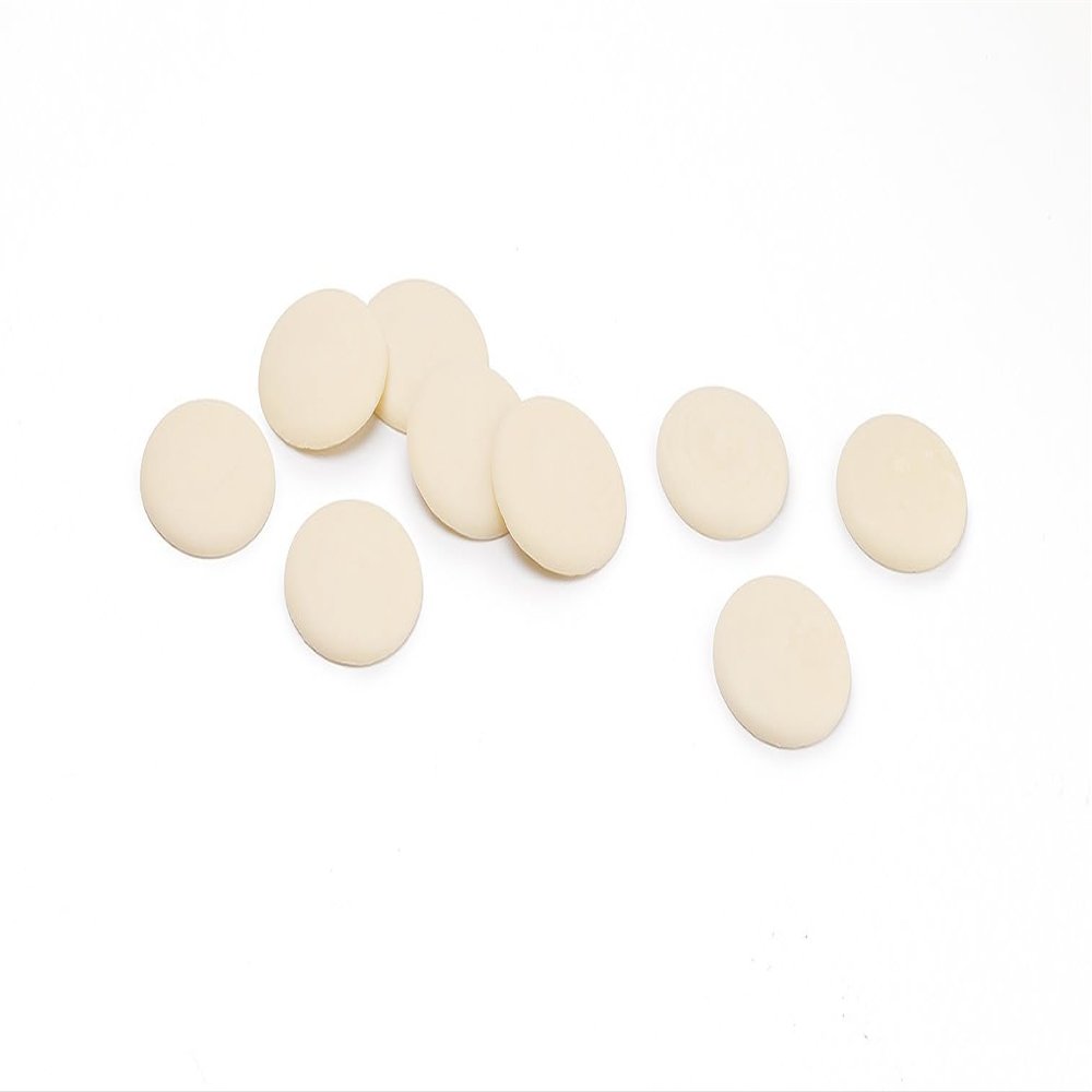 Luker White Chocolate Couverture, 34% Cocoa, Nevado Discs, 22 lb Pack, Gourmet South American Cocoa