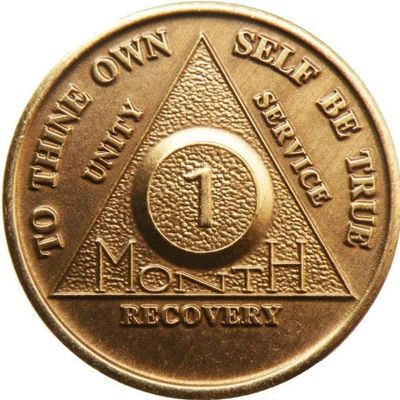 1 Month AA Medallion Traditional Design Metal Sobriety Chip 30 Day Gift Serenity Prayer Back