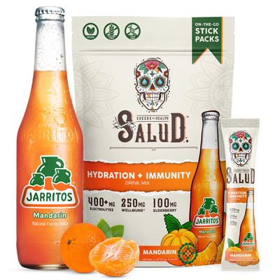 Salud x Jarritos 2-in-1 Hydration Packets + Immunity Electrolytes Powder, Mandarin - Agua Fresca Drink Mix, Elderberry, Dairy & Soy Free, Non-GMO, Gluten Free, Vegan, 1g Sugar (15 Servings)