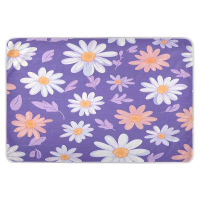 CEBUGI 34 x 52Washable Underpads Heavy Absorbency Waterproof Incontinence Bed Pads Colored Daisies Pee Pads for Adults Kids and Baby