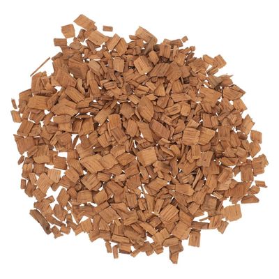 Garneck 200g Oak Chips for Wine Making Medium Toast French Oak Pieces for Enhancing Red Wine Flavor for Home Brewing and Aging Whiskey
