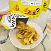 Caramel crisp banana slices, original dried banana chips 60g, instant dried fruit, delicious candied fruit, leisure snacks, Dim sum gift bags, afternoon tea snack,vegetarian (Original flavor,1 pack) view 4