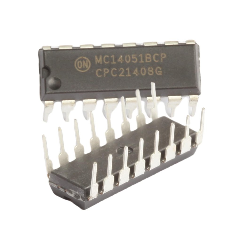 10pcs MC14051BCP DIP16 Electronic Component