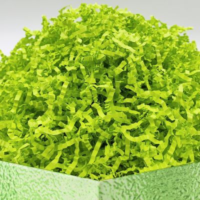 DOTUHAO Crinkle Cut Paper Shred, Grass Green Color Crinkle Paper, 8 OZ Gift Basket & Box Filler for Wrapping, Basket Filling with Christmas, Halloween, Wedding, Birthday (Grass Green, 8 OZ)