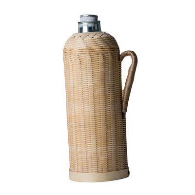 Ipetboom Traditional Handwoven Thermal Bottle Lightweight Portable Hot Water Kettle with Handle for Home Use Insulated Water Container Classic Chinese Rattan Design