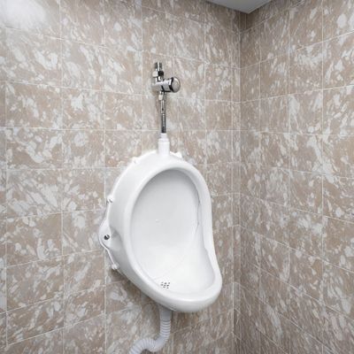 Waterless Urinal With Hose And Flush Valve Wall Mounted Plastic Urinals Commercial Urinals Universal Washout High Efficiency Urinal Outdoor Bathroom Urinals Garage Urinals(Urinal+Hose+Flush Valve)