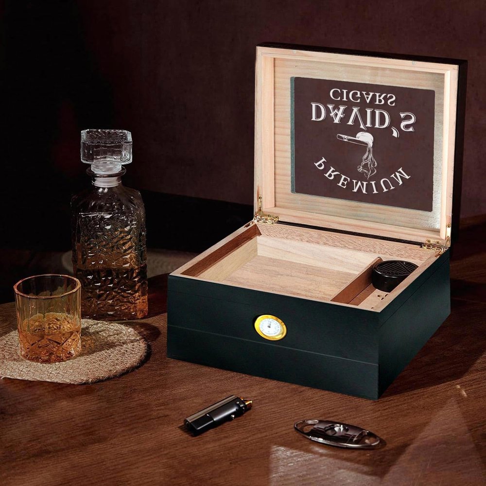 Extrabily Personalized Engraved Wooden Box, Glass Top with Thick Cedar Wood, Gift for Men/Women, Easy Humidification System, Accurate Digital Hygrometer - Brown