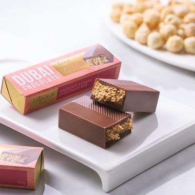 Bateel Kunafa Dubai Chocolate Bar - Hazelnut Dubai Chocolate Pack of 5 - Gourmet Smooth Premium Chocolate Covered Hazelnut - Crispy Kunafa Chocolate Dessert with Hazelnut Praline Filling 120g Each