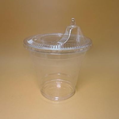 100 Pack - 12 oz Clear Plastic Cups with Sip Lids and Straws, Sturdy&Food Safe Iced Coffee Cups with lids, Disposable Smoothie Cups for Cold Drinks (12oz Cup + Lid + Clear Straw Wrapped)