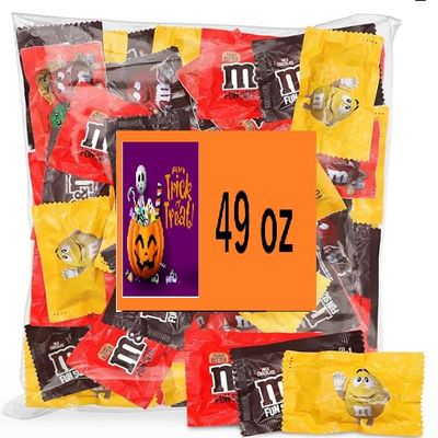 Halloween Bulk Assorted Chocolate Candy Fun Size Packs - 49 ounces Individually Wrapped Variety Flavors Milk Chocolate, Peanuts, Peanut Butter, Candy Treats for Partie