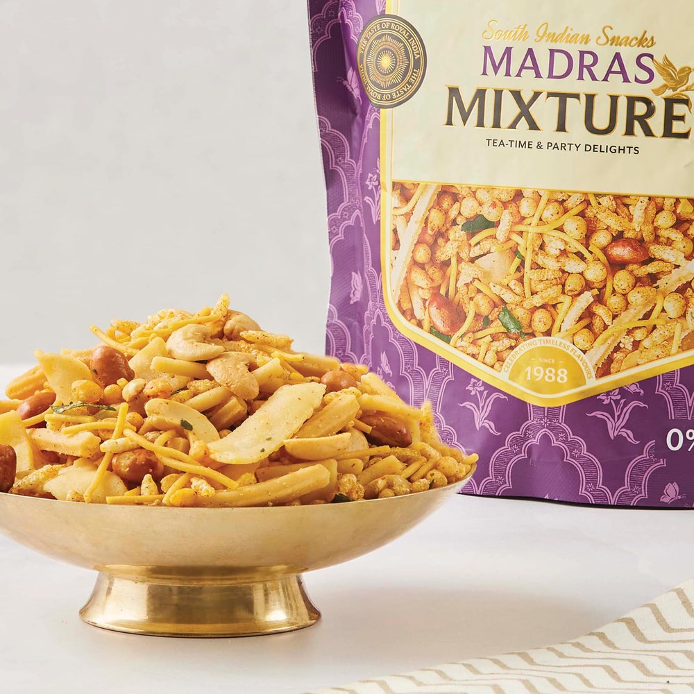 Sakkare Madras Mixture | South Indian Savory Snack Mix (Namkeen) | Crunchy, Spiced Tea-Time Snack | 6oz (170 g) Pouch