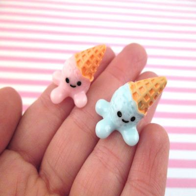 Melted Ice Cream Cabochons, Pink and Blue Ice Cream, Ice Cream Cones rdnqu (4 Pieces)
