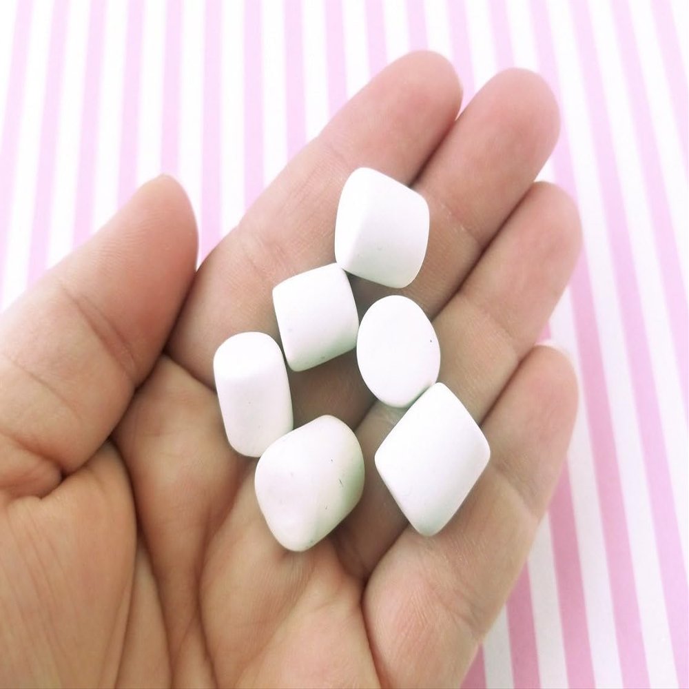Marshmallows, Faux Marshmallow, Fake Polymer Clay Desert Cabochons for decoden Crafts and Slime, Fake Food, Kawaii Polymer Clay rdnqu (6 Pieces)