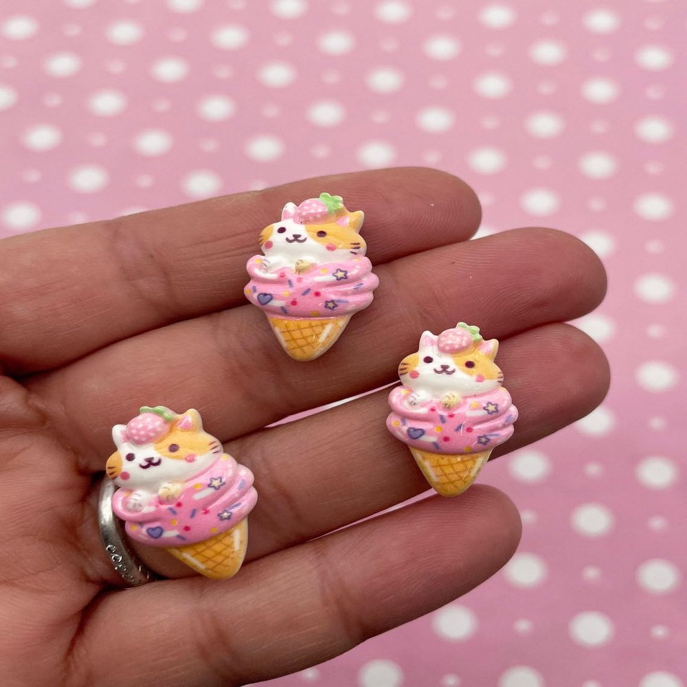 Cats and Kittens Pastel Ice Cream Cone Cabochons, Kawaii Decoden Ice Cream, Ice Cream Cabs, Popsicle Cabochons rdnqu (8 Pieces)