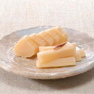 Dried White Radish Pickles with Katsuo Fish Flavor, Perfect Side Dish for Rice, Japanese Pickles (Tsukemono), 1 Pack, Each 130g(4.58oz)