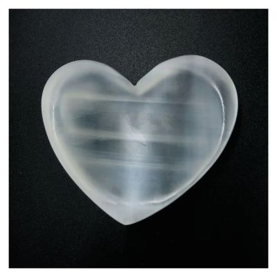 DIOBFZFY 1pc 120-150g Bowl White Gypsum Heart Moon Minerals Stone Seven Decor Crafts Ornaments Gem