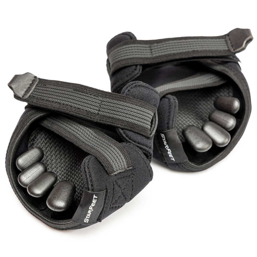 StarFeet - Post-Workout foot recovery device - Toe aligner & gait corrector for plantar fasciitis, arch pain and back relief - Used without shoes - For runners and athletes (Small)