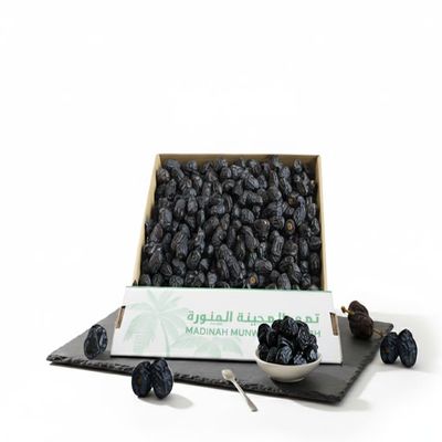 Ajwa Al Madina Dates 3KG (6.6 lbs) Perfect for juicing and baking -Fresh from Madina Saudi Arabia