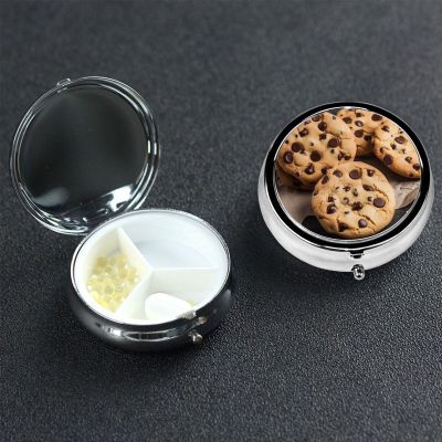 Chocolate Chip Biscuits Pill Box 3 Compartment Round Metal Pill Case for Purse & Pocket, Portable Medicine Organizer Travel Pillbox Daily Pill Container Holder to Hold Vitamins, Fish Oil