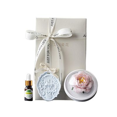 KuaKe Aromatherapy Gift Set for Home Wedding Decor, Handmade White Porcelain Ceramic Flower Diffuser, Chinese Style Ornament with Scented Oil, Room Spray Alternative Anniversary Present Feng Shui