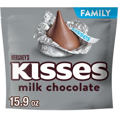 HERSHEY'S KISSES Milk Chocolate Candy Bulk Family Pack, 15.9 oz