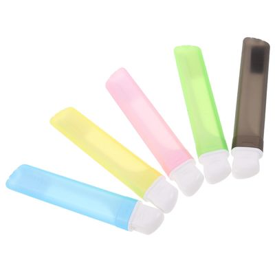 TOYANDONA 5pcs Foldable Travel Toothbrush Set Lightweight Portable Oral Cleaning Brushes with Bright Colors for Family Business Trips Camping Toiletries