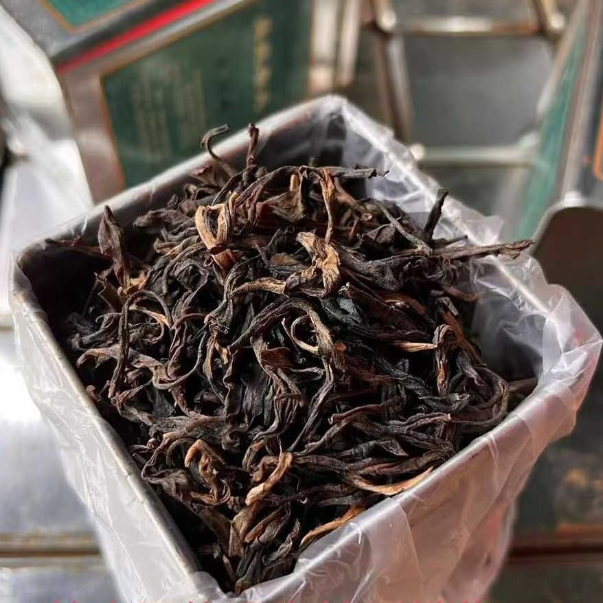 2001 Yiwu Spring Bud Raw Pu-erh Tea 150g2, Master Zhang Yi Supervised