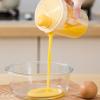 LEIQI Graduated Cup for Mixing Drink and Eggs Liquid Precise Measurement Mug Kitchen Protein Powder Mixer with Filter Plate view 3