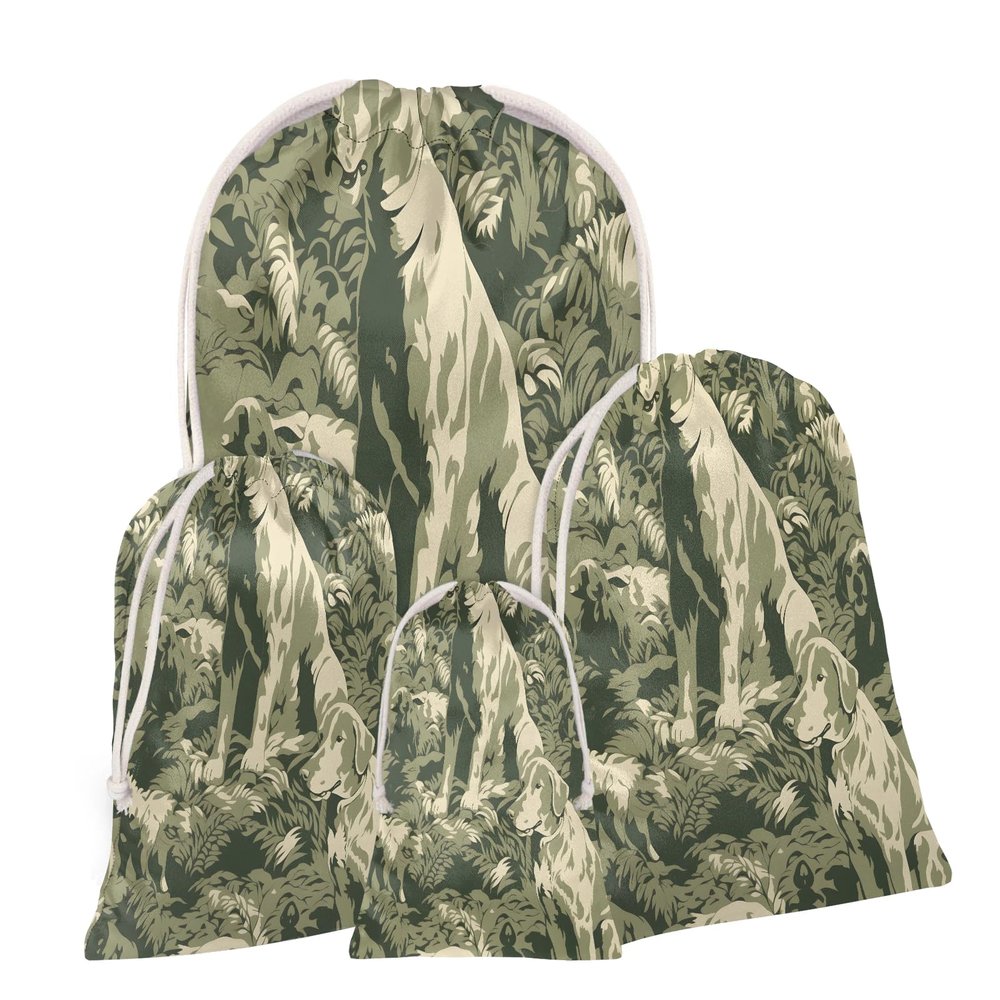Aglebo Camouflage Dogs Reusable Christmas Gift Bag Set with Drawstring 12" x 8" Xmas Treats Bags Funny Design for Party Birthday Xmas Presents Wrapping Bags (1 Pack)