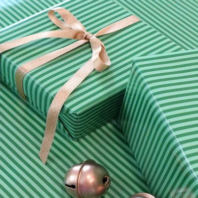 Glossy Mint Green and Emerald Stripe Wrapping Paper Roll for Christmas Gifts, Vintage Retro Gift Wrap Sheet for Mom Dad Friends, Elegant Holiday Birthday Wedding Party Packaging Paper