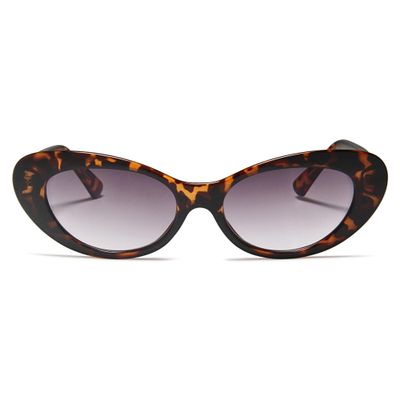 2SeeLife Oversized Cat Eye Reading Sun Glasses for Women Medium-Large Fit, Sturdy Frame, Spring Hinges, Premium Cateye Sun Readers, Brown Tortoise, +3.50