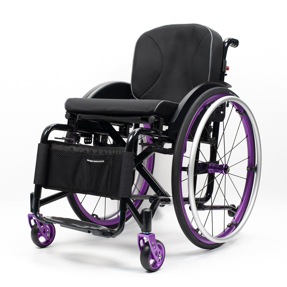 Lightweight All-Terrain Ultra Sports Wheelchair Foldable Adjustable Footrest and Seat Height, Handbrakes,Suitable for Teenagers, Adults, Seniors(Purple,Seat Width 40cm/15.7in)