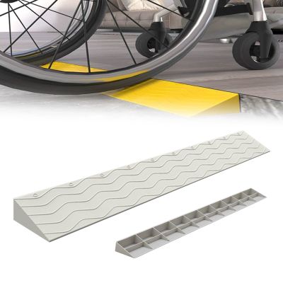 Threshold Ramps for Doorways, PP Plastic Wheelchair Ramp, 660 lbs Capacity, 0.4-3.9" Rise, for Wheelchair Scooter Stroller Indoor Outdoor(Beige,18x8cm/7.1x3.1in)