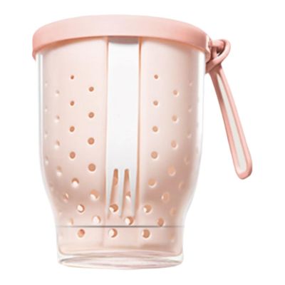Carry fruit boxes when going out. The sealed and leak-proof portable fresh-keeping cup enables you to enjoy fruits freely (Pink)