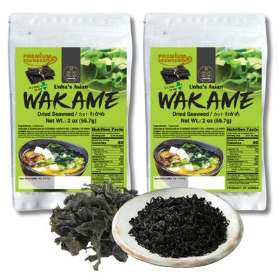 Korean Dried Wakame Seaweed Flakes, Pack of 2 (2 oz Each, 4 oz Total) 100% Natural, No Additives, Quick Rehydrating Miso Soup, Seaweed Salad and Bibimbap Product of Korea
