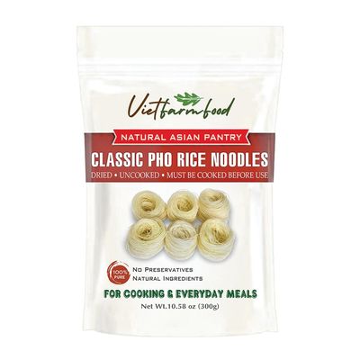 CLASSIC PHO RICE NOODLES 10.58 Oz (300g) VIETFARMFOOD - Traditional Dried Vietnamese Rice Sticks - Soft and Tender Texture