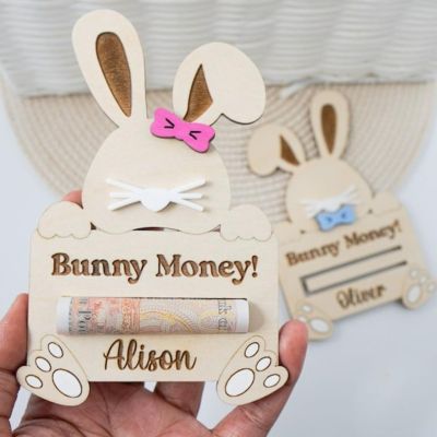 MFCHICIFY Personalised Easter Bunny Money Holder Easter Basket Stuffer Wood Name Tags Cash Gift for Children Kids Easters Gift Money Holder Wooden Easters Bunny Present (Pink)