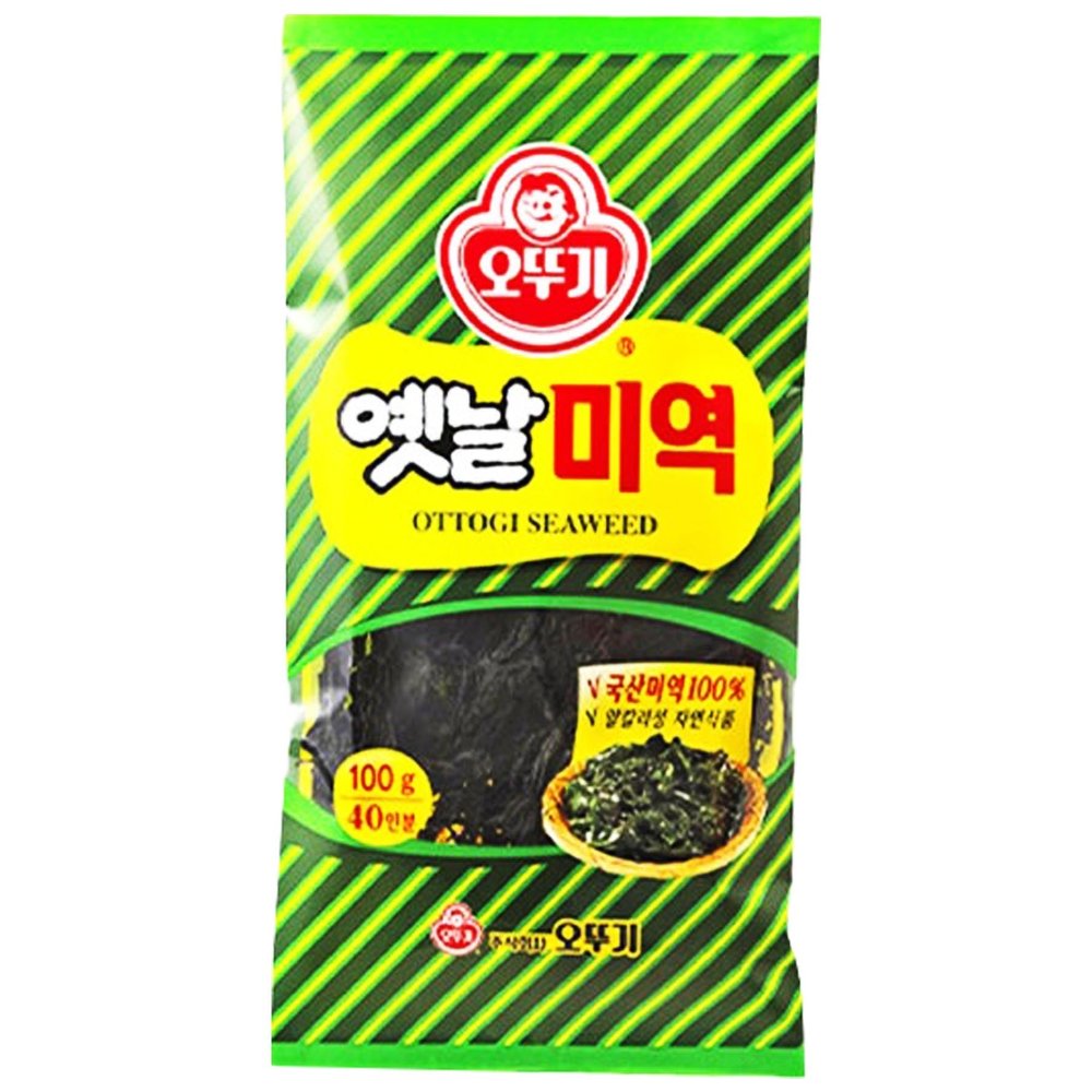 Korean Dried Seaweed Culinary Ingredient for Soups, Salads, and Stir-Fries 100g (3.5 oz)