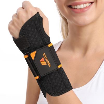 MEENCOOL Carpal Tunnel Wrist Brace Night Support, Adjustable Splint Left Hand for Wrist Pain Relief Hand Brace for Tendonitis, Arthritis, Sprain for Men Women (Black, L)