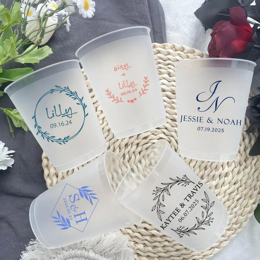 100pcs Personalized Frosted Wedding Cups Disposable Custom Frosted Wedding Personalized Shatterproof Modern Wedding Party Bridal Shower Cups (10 oz)