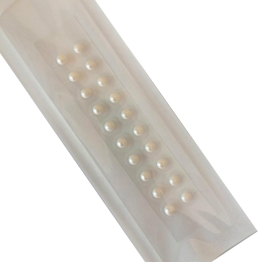AHUANH 20/40 Pcs Durability Ear Seeding Kit Sweat-Proof, No Drilling Required Ear Seeds Acupuncture Kit for Beach Party Ear Acupuncture Stickers(H-20PCS)
