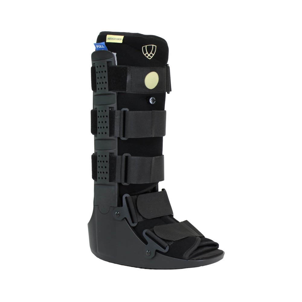 BODIGUARD Tall CAM Boot DME (Medium)