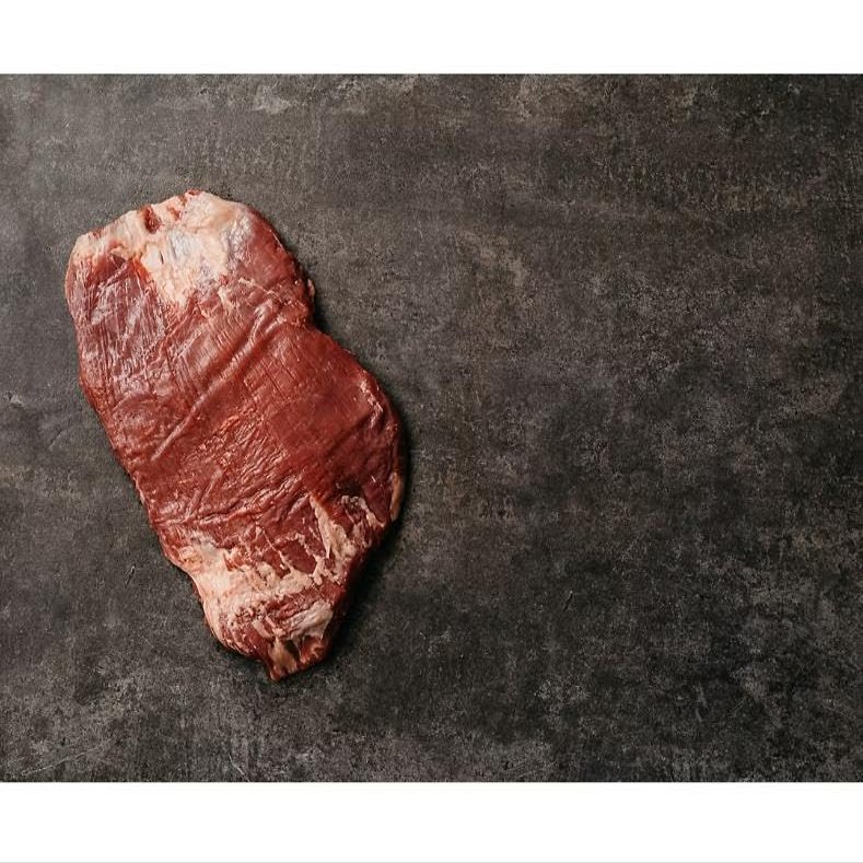 Beef Peeled Outside Skirt Steak, Peeled Outside Skirt is U.S. inspected and passed by Department of Agriculture. Safe Handling Instructions: Keep refrigerated or frozen. [ 64 oz, 4 lb ]