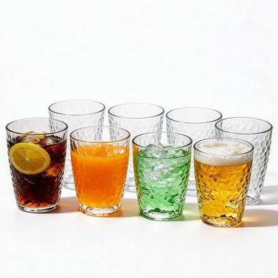 AKMQYM Shatterproof Plastic Drinking Glasses, 18 oz Reusable Tumbler Cups Set of 8, BPA Free Unbreakable Plastic Cups, Dishwasher Safe for Daily Use, Party, Kitchen, Transparent