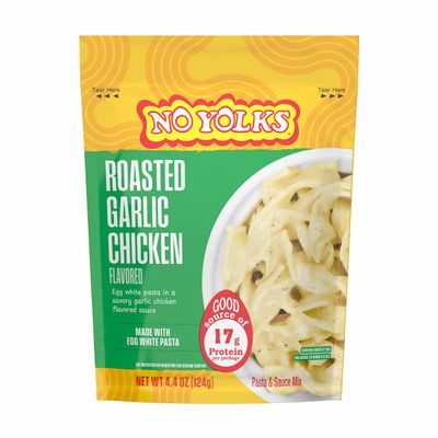 No Yolks Pasta Pouches, Savory Roasted Garlic & Chicken, Quick Dinner, 4 OZ, Authentic Flavor