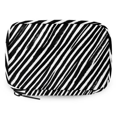 DJYQBFA Weekly Pill Organizer Travel Size Bag with Removable 7 Day Pill Box Portable Vitamin Case Purse with Zipper,Black Stripe
